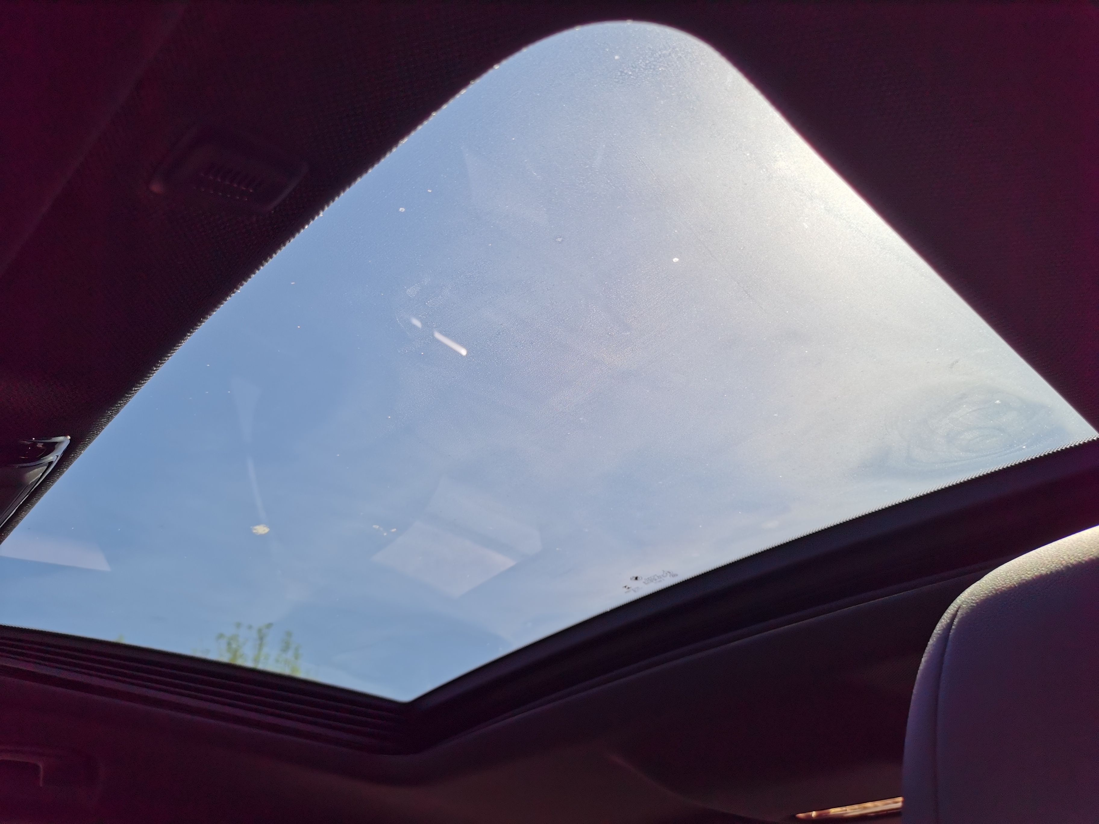 车辆实拍地址:天津天津市西青区经济开发区赛达世纪大道6号电话