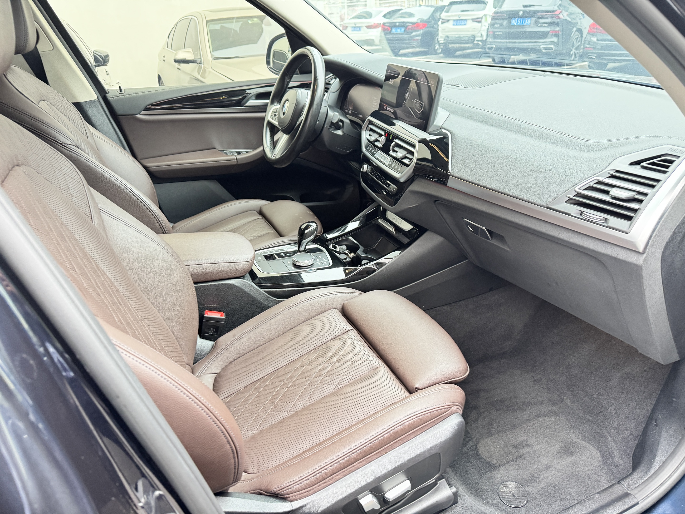 宝马x32022款20t手自一体xdrive25im运动套装